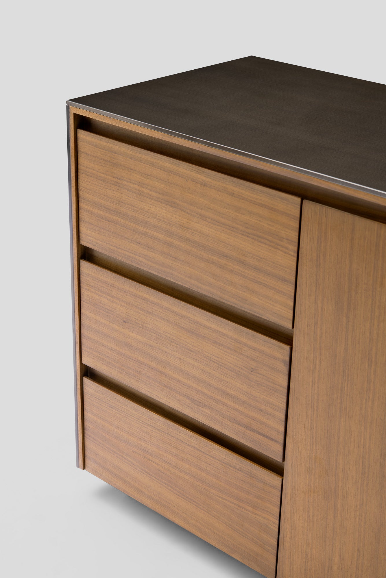 Barcelona Buffet Walnut