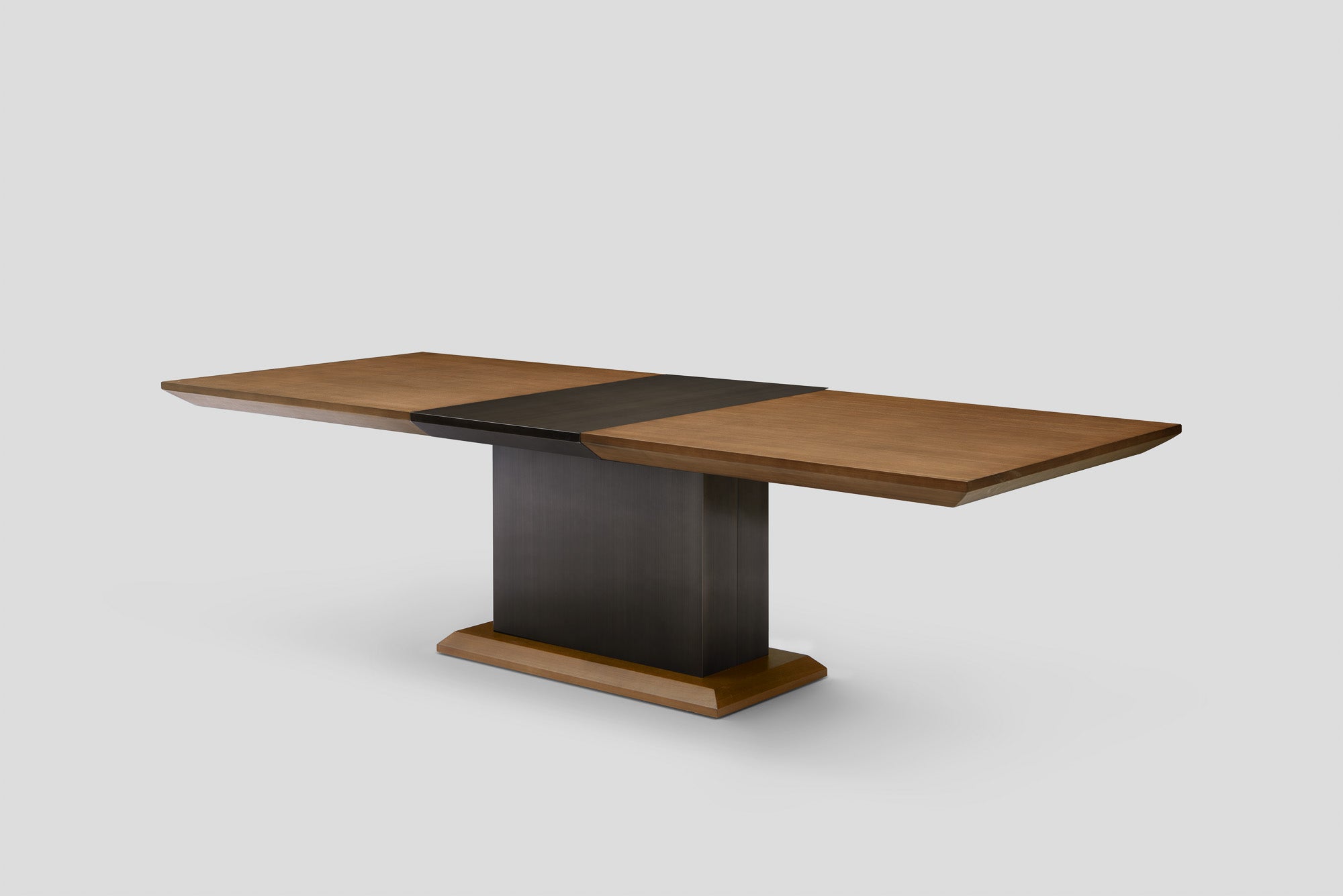 Barcelona Dining Table Walnut